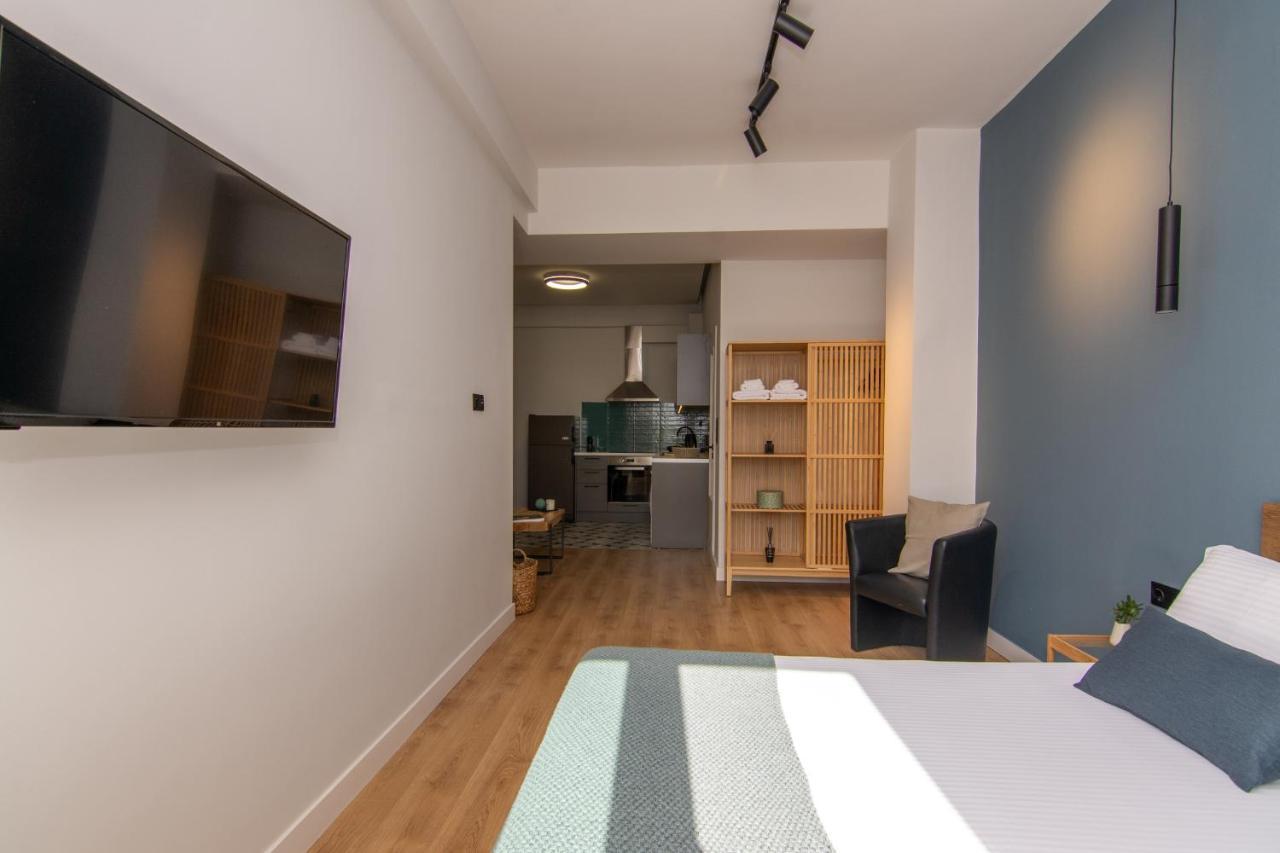 Studio 48, Cozy Apartment In Kalamata City Center Екстериор снимка